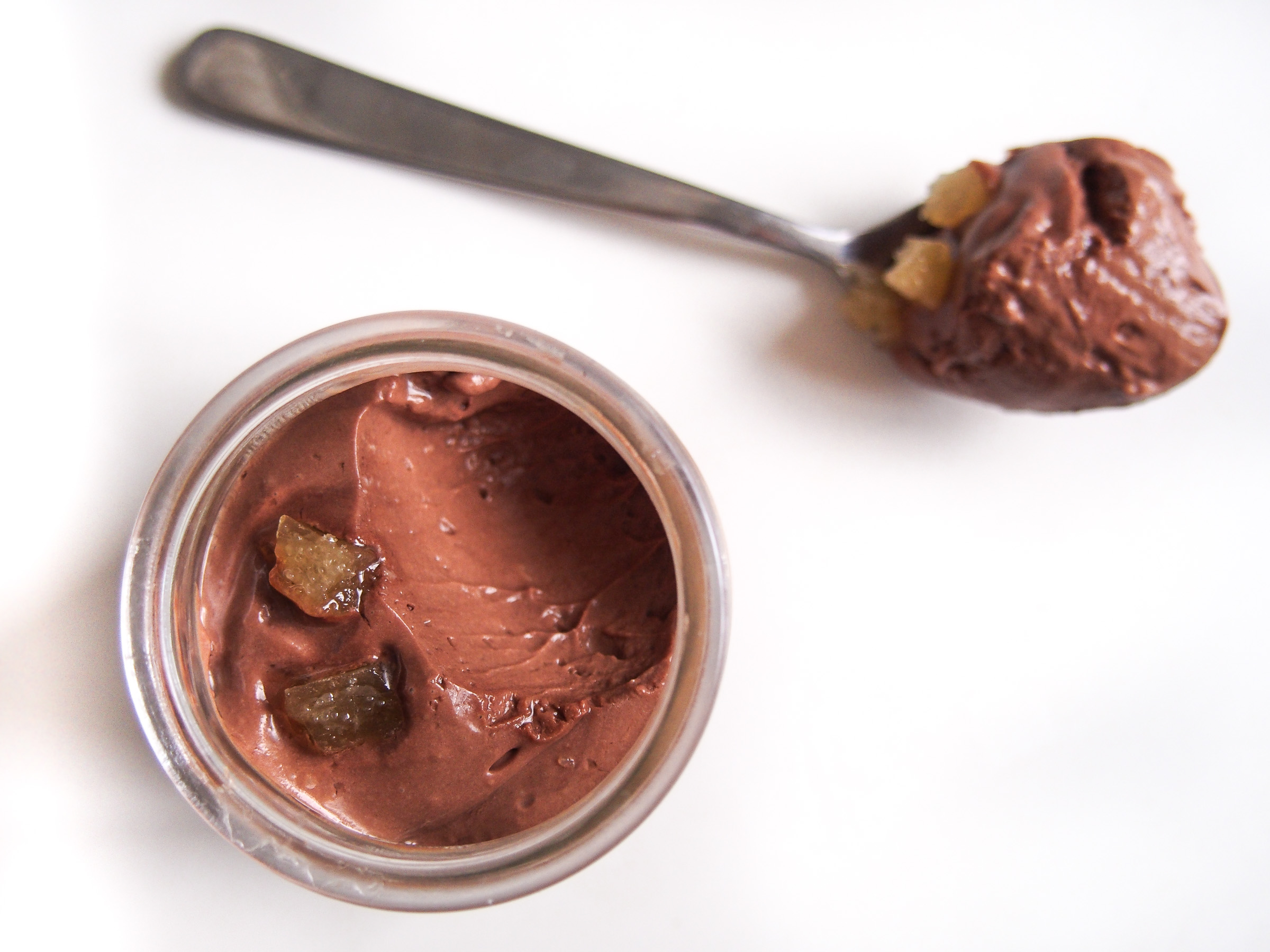 Crèmes onctueuses au chocolat et gingembre confis