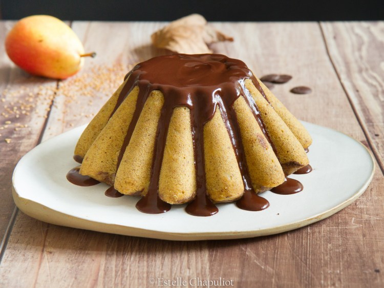 Gâteau aux poires et au millet, cuit vapeur, sans gluten et végétalien