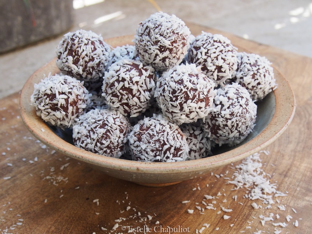 Truffes chocolat noir - coco fondantes, végétales et sans gluten