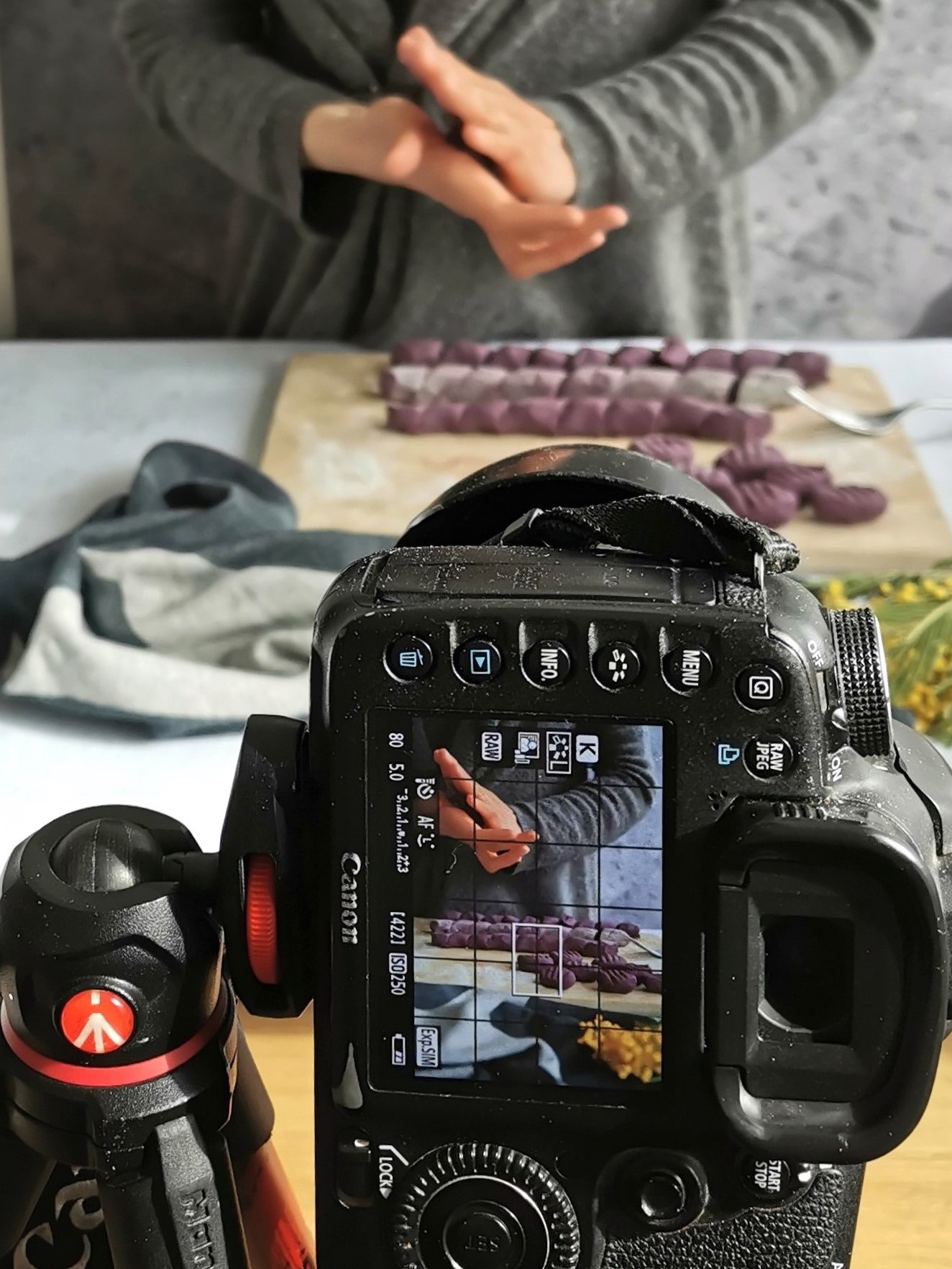 Shooting photo de gnocchis à la patate douce violette