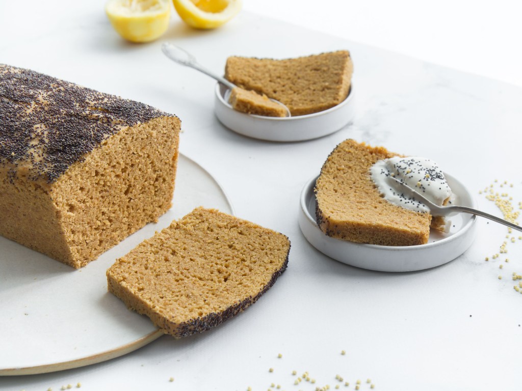 Cake au citron et aux grains de millet (vegan et sans gluten)