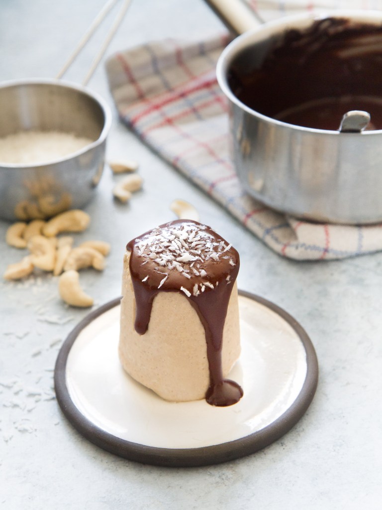 Glace raisins secs et noix de cajou (vegan, sans sucre ajouté)