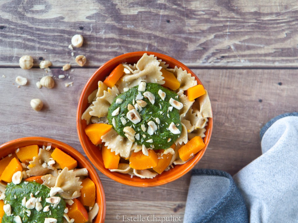 Pâtes de petit épeautre (papillons) au potimarron et sauce épinards - miso - cèpe (vegan)