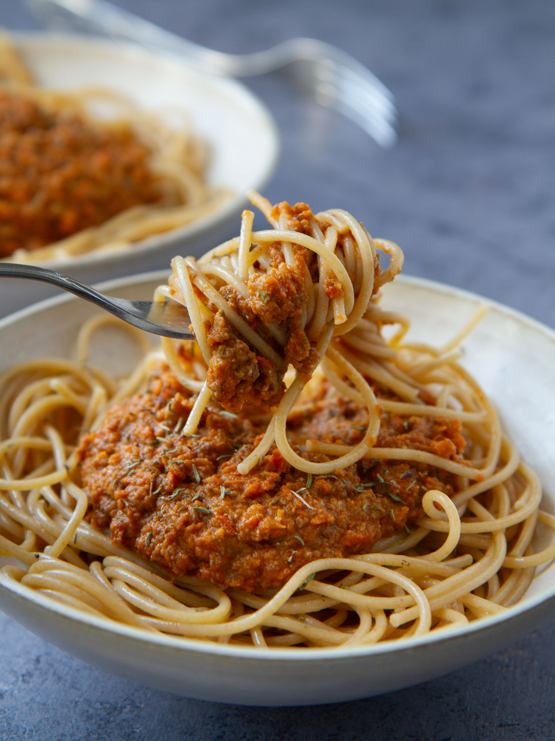 Spaghetti bolognaise vegan aux lentilles vertes